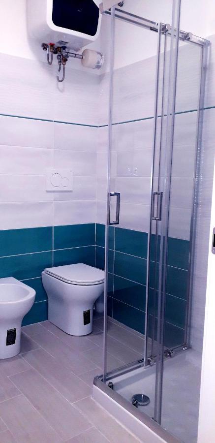 Lamberti Beach Apartment - 150 M From The Sea - Just Renewed - Wifi Савона Екстер'єр фото