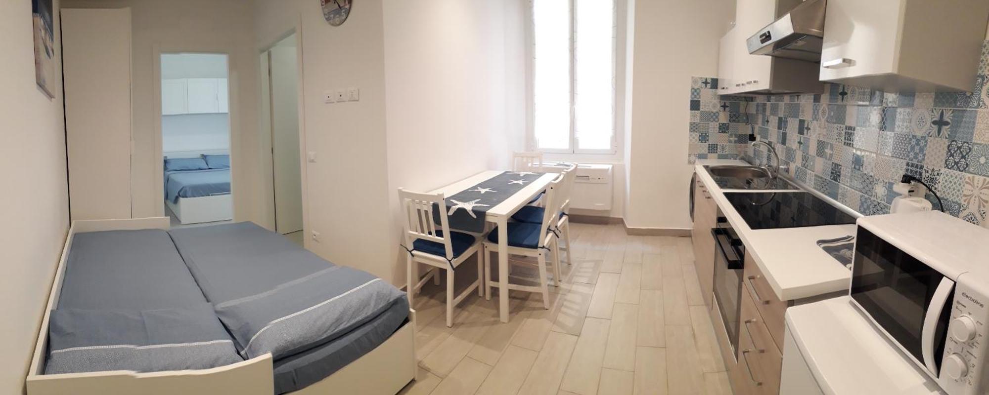 Lamberti Beach Apartment - 150 M From The Sea - Just Renewed - Wifi Савона Екстер'єр фото